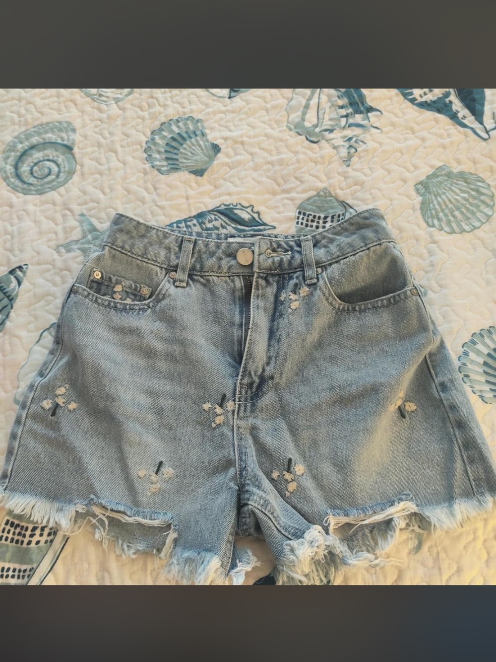 Banjara floral embroidery high waist denim shorts
